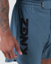 Lade das Bild in den Galerie-Viewer, Kingz-Kore-Shorts V2- Blau
