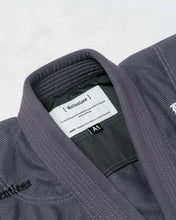 Load image into Gallery viewer, Kimono BJJ (Gi) Kingz Relentless - Gris
