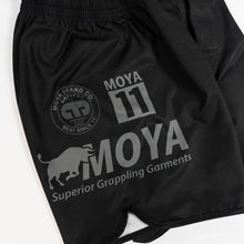 Lade das Bild in den Galerie-Viewer, Onyx Team Moya Training Shorts
