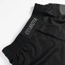 Lade das Bild in den Galerie-Viewer, Onyx Team Moya Training Shorts
