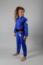 Load image into Gallery viewer, Kimono BJJ (GI) Kingz Classic 3.0 Women´s- Blue with white belt included
